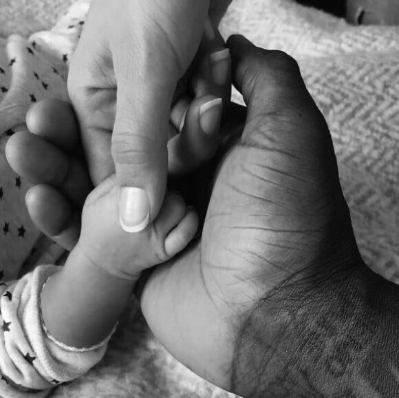 Cynthia Brown annonce la naissance de son premier enfant sur Instagram. Avril 2017.