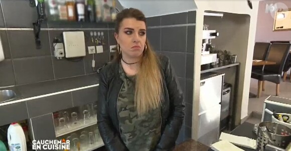 Marie, en couple avec Mélody, dans Cauchemar en cuisine, le 4 mai 2017 sur M6.