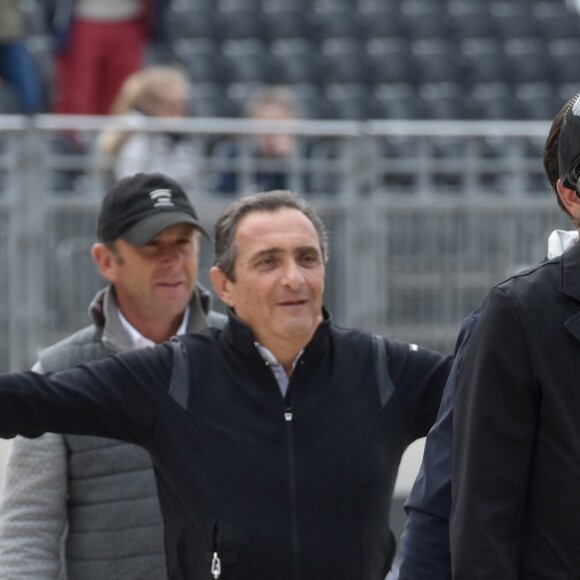 Guillaume Canet participe au 1er Jumping International du château de Versailles, France, le vendredi 5 mai 2017. © Giancarlo Gorassini/Bestimage