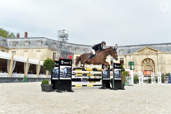 Guillaume Canet participe au 1er Jumping International du château de Versailles, France, le vendredi 5 mai 2017. © Giancarlo Gorassini/Bestimage