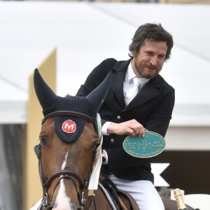 Guillaume Canet lors de la remise du Prix du Grand Trianon lors du 1er Jumping International du château de Versailles, France, le vendredi 5 mai 2017. © Giancarlo Gorassini/Bestimage