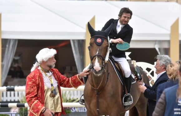Guillaume Canet lors de la remise du Prix du Grand Trianon lors du 1er Jumping International du château de Versailles, France, le vendredi 5 mai 2017. © Giancarlo Gorassini/Bestimage