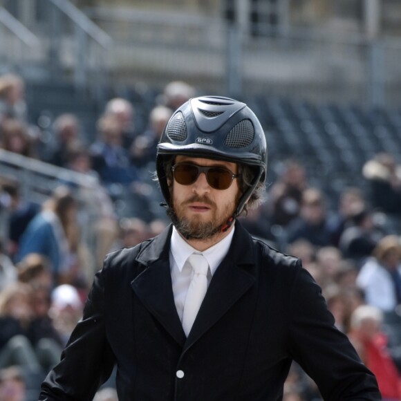Guillaume Canet participe au 1er Jumping International du château de Versailles, France, le vendredi 5 mai 2017. © Giancarlo Gorassini/Bestimage