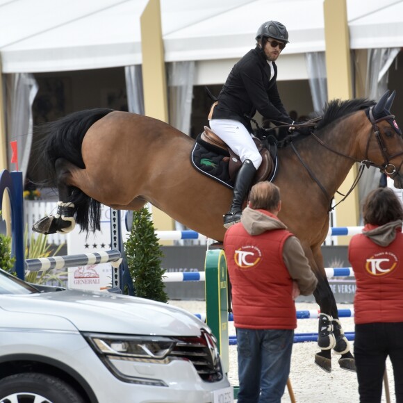 Guillaume Canet participe au 1er Jumping International du château de Versailles, France, le vendredi 5 mai 2017. © Giancarlo Gorassini/Bestimage