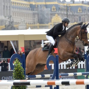 Guillaume Canet participe au 1er Jumping International du château de Versailles, France, le vendredi 5 mai 2017. © Giancarlo Gorassini/Bestimage