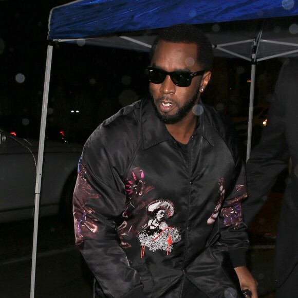 Le rappeur Sean John Combs (connu sous les noms de Puff Daddy, Puffy, Diddy, et P. Diddy et Ray J connu sous le nom de William Ray Norwood Jr ) est allé diner au restaurant Catch à West Hollywood, le 7 février 2017