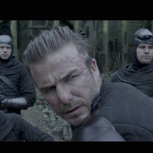 David Beckham joue dans Le Roi Arthur : La légende d'Excalibur, le nouveau film de Guy Ritchie - Image extrait d'une vidéo publiée sur Youtube le 9 mai 2017