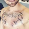 Keen' V dévoile son nouveau tatouage sur Instagram le 10 mai 2017.