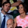 Pippa Middleton et James Matthews, quelques jours avant l'annonce de leurs fiançailles, à Wimbledon le 6 juillet 2016.