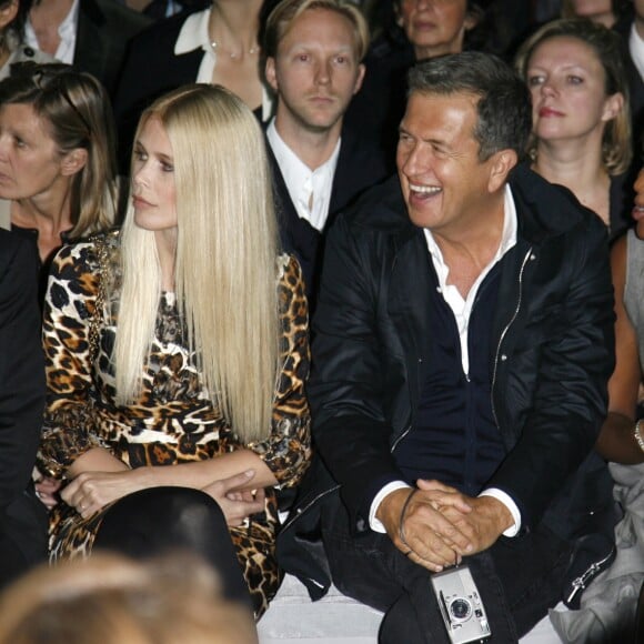 Francois-Henri Pinault, Claudia Schiffer, Mario Testino et Naomi Campbell à Paris. Octobre 2008.