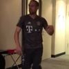 Franck Ribéry décontracté dans sa chambre d'hôtel, danse siur "Marabout", la nouvelle chanson de Maître Gims. Instagram, mai 2017.