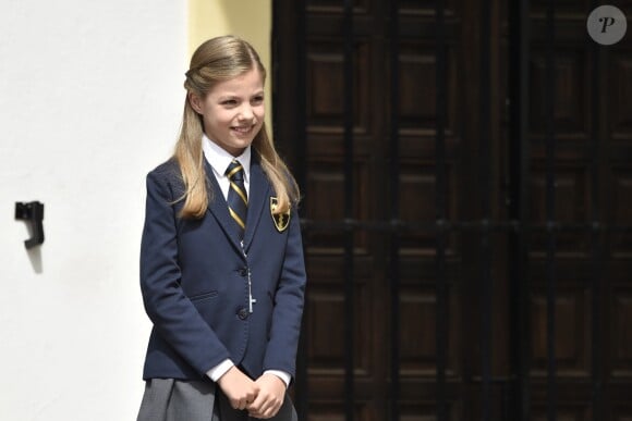 L'infante Sofia d'Espagne lors de sa communion le 17 mai 2017 à Madrid.