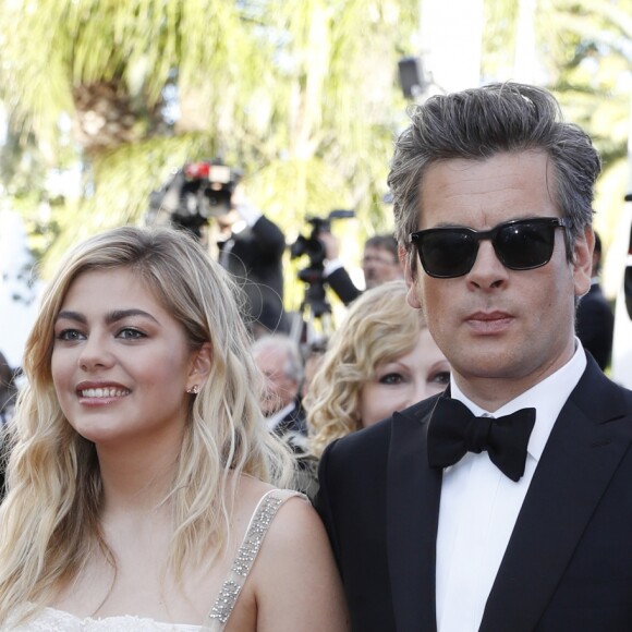 Louane Emera et Benjamin Biolay - Montée des marches du film "Les Fantômes d'Ismaël" lors de la cérémonie d'ouverture du 70ème Festival International du Film de Cannes. Le 17 mai 2017 © Borde-Jacovides-Moreau/Bestimage