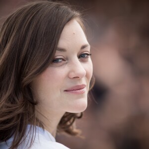 Marion Cotillard au photocall du film "Les Fantômes d'Ismaël" lors du 70e Festival International du Film de Cannes, le 17 mai 2017. © Cyril Moreau/Bestimage