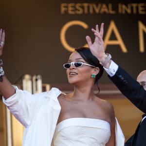 Rihanna et Jeffrey Katzenberg - Montée des marches du film "Okja" lors du 70e Festival International du Film de Cannes. Le 19 mai 2017. © Borde-Jacovides-Moreau / Bestimage