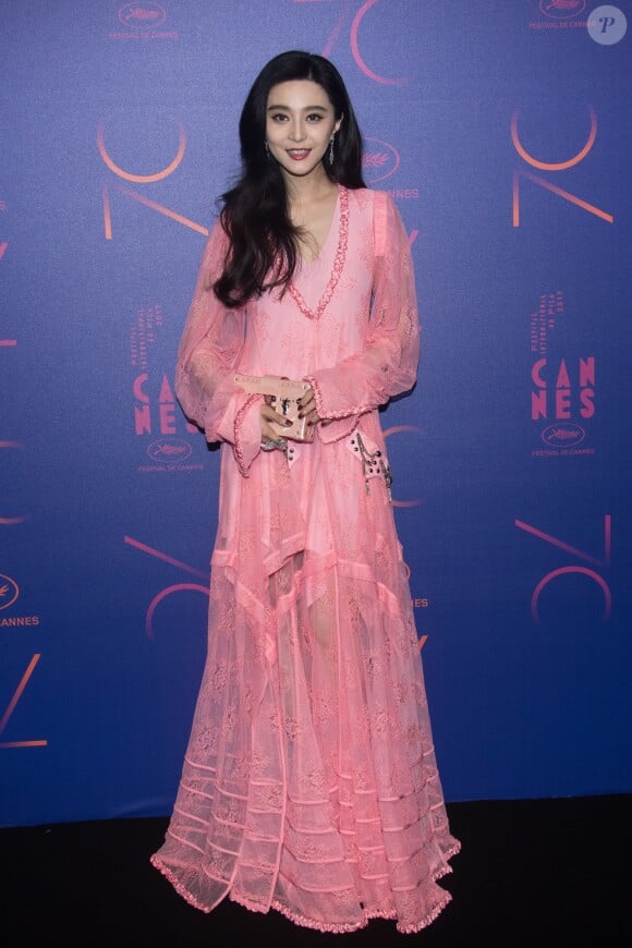 Fan Bingbing, habillée d'une robe Louis Vuitton - Photocall du dîner des 70 ans du Festival International du Film de Cannes. Le 23 mai 2017. © Borde-Jacovides-Moreau / Bestimage