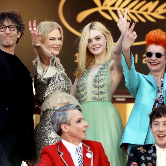 Neil Gaiman, Philippa Goslett, Nicole Kidman, Elle Fanning, Sandy Powell, A.J. Lewis, John Cameron Mitchell et Alex Sharp - Montée des marches du film "How To Talk To Girls at Parties" lors du 70ème Festival International du Film de Cannes. Le 21 mai 2017. © Borde-Jacovides-Moreau / Bestimage