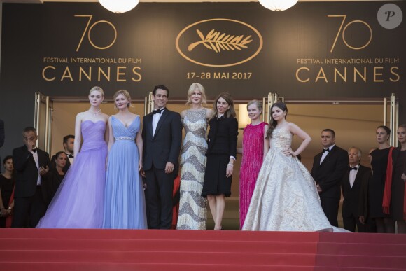 Elle Fanning, Kirsten Dunst, Colin Farrell, Nicole Kidman, Sofia Coppola, Angousie Rice, Addison Riecke - Montée des marches du film "Les Proies" (The Beguiled) lors du 70ème Festival International du Film de Cannes. Le 24 mai 2017. © Borde-Jacovides-Moreau/Bestimage