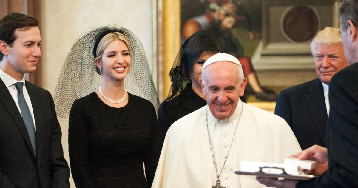 Le Pape François rencontre Donald Trump et sa femme Melania ainsi que