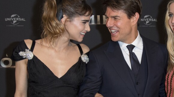 Tom Cruise complice avec la sublime "Momie", la Française Sofia Boutella