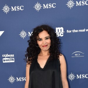 Aïda Touihri enceinte - Soirée du baptême du paquebot MSC Meraviglia au Havre le 23 juin 2017. Le MSC Meraviglia, plus gros paquebot européen, inauguré par E. Macron le 31 mai dernier, a été baptisé au Havre par S. Loren, trois jours après avoir quitté les chantiers navals STX de Saint-Nazaire. L'actrice italienne, marraine du navire, comme de tous les autres bateaux de croisière de MSC depuis une dizaine d'années, a coupé le ruban avec des ciseaux, déclenchant ainsi le mécanisme faisant s'écraser la traditionnelle bouteille de champagne sur la coque. Cette cérémonie, qui s'est déroulée à l'occasion du 500e anniversaire du Havre, marque aussi l'importance grandissante de du groupe MSC pour le port normand. © Rachid Bellak/Bestimage