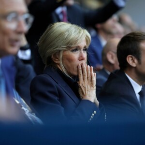 La première dame Brigitte Macron (Trogneux) et son mari le président de la République Emmanuel Macron - Finale du Top 14, ASM Clermont contre le RC Toulon au Stade de France à Saint-Denis, Seine Saint-Denis (banlieus de Paris), France, le 4 juin 2017. ASM Clermont remporte le match contre RC Toulon 22-16. © Dominique Jacovides/Bestimage