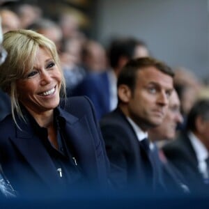 La première dame Brigitte Macron (Trogneux) - Finale du Top 14, ASM Clermont contre le RC Toulon au Stade de France à Saint-Denis, Seine Saint-Denis (banlieus de Paris), France, le 4 juin 2017. ASM Clermont remporte le match contre RC Toulon 22-16. © Dominique Jacovides/Bestimage