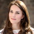 Catherine Kate Middleton, la duchesse de Cambridge reçoit les coureurs de l'équipe ''Heads Together'' au palais de Kensington à Londres , le 19 avril 2017, lors de leur préparation pour le Virgin Money London Marathon 2017.