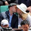Clovis Cornillac et Lilou Fogli - Internationaux de France de Roland-Garros à Paris, le 9 juin 2017. © Dominique Jacovides - Cyril Moreau/ Bestimage