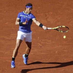 Rafael Nadal lors de la demi-finale de Roland-Garros face à Dominic Thiem. Paris, le 9 juin 2017.