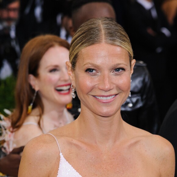 Gwyneth Paltrow - Les célébrités arrivent au MET 2017 Costume Institute Gala sur le thème de "Rei Kawakubo/Comme des Garçons: Art Of The In-Between" à New York, le 1er mai 2017