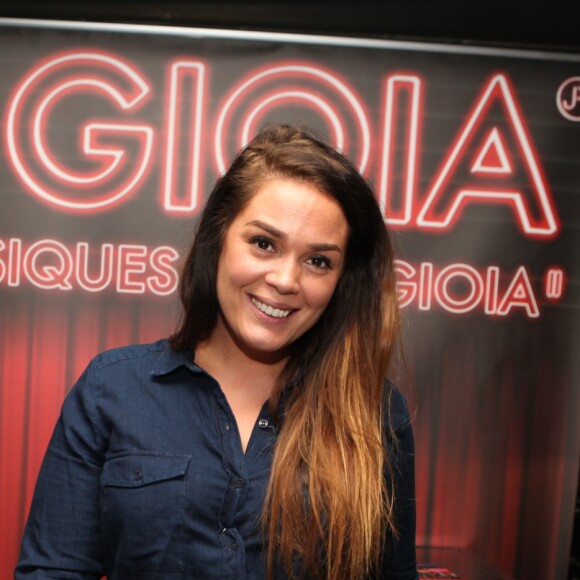 Exclusif - Lola Dewaere a mixé au restaurant "La Gioia" à Paris. Le 22 janvier 2014