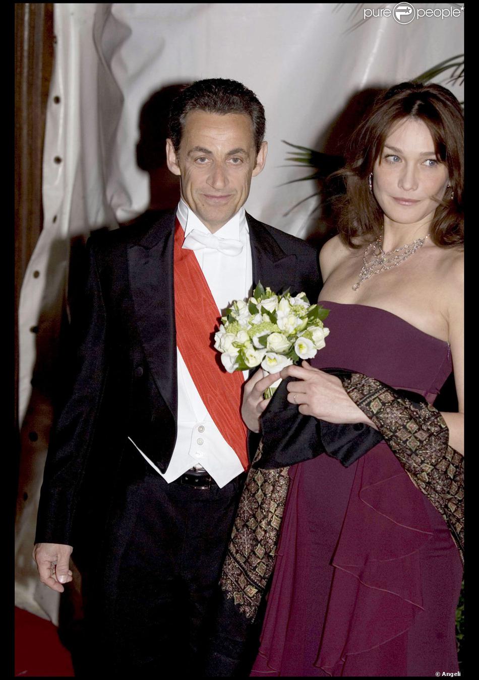 Nicolas Sarkozy Et Carla Bruni En Mars 2008 Purepeople