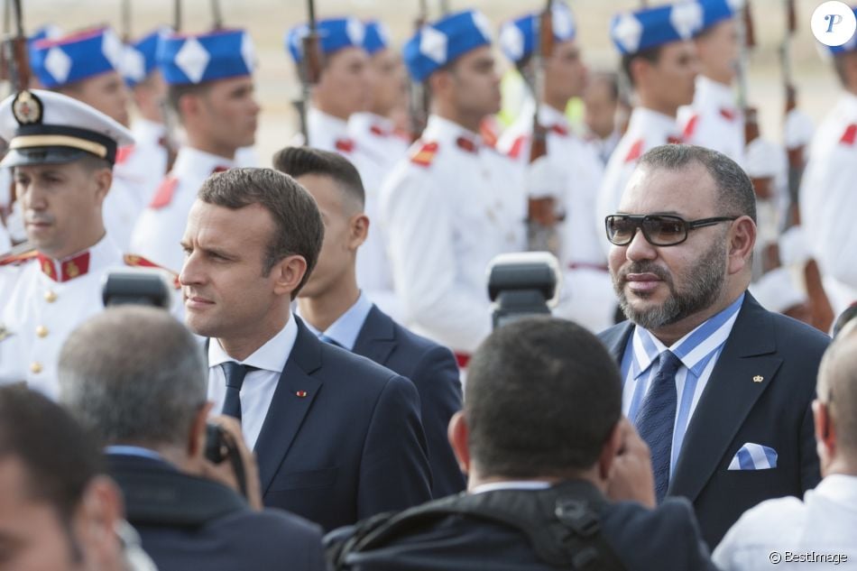 Le Président Français Emmanuel Macron Et Le Roi Mohammed VI Du Maroc ...