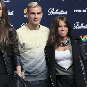 Antoine Griezmann et sa compagne Erika Choperena à la soirée 40 Principales Music Awards à Madrid le 12 décembre 2014