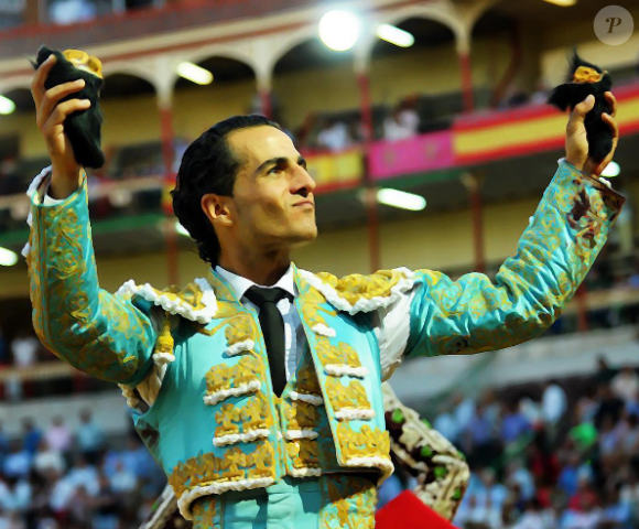 Ivan Fandiño photographiée lors d'une corrida avec deux oreilles de taureau. Photo postée sur Instagram en janvier 2016.