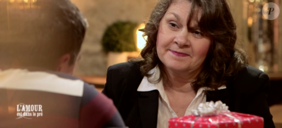 Françoise, prétendante de Jean-Marc et d'Eric de la saison passée - "L'amour est dans le pré 2017" sur M6, le 26 juin 2017.