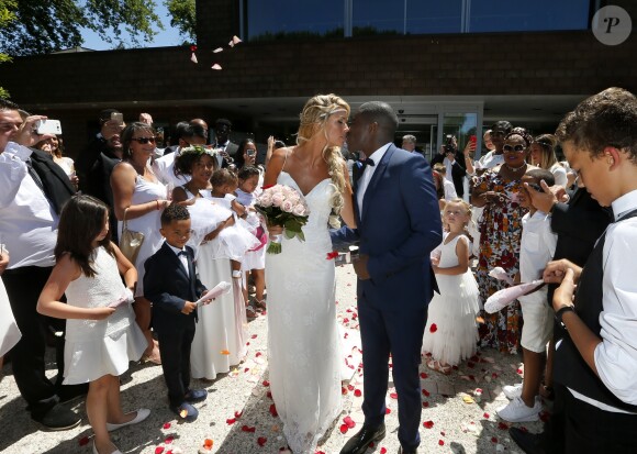 Exclusif - Le footballeur international Rio Mavuba épouse Elodie, sa compagne depuis plus de 10 ans, le 17 Juin 2017, près de Bordeaux © Patrick Bernard-Thibaud Moritz/ Bestimage