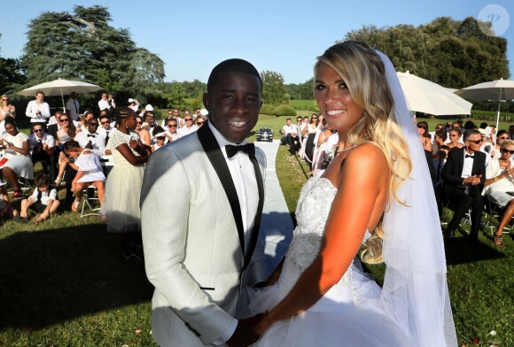Exclusif - Le footballeur international Rio Mavuba épouse Elodie, sa compagne depuis plus de 10 ans, le 17 Juin 2017, près de Bordeaux © Patrick Bernard-Thibaud Moritz/ Bestimage