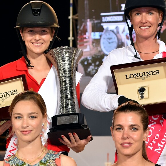 Beatrice Borromeo et Charlotte Casiraghi durant la remise des prix du Longines Pro Am Cup Monaco, du 22eme Jumping International de Monaco, et 12eme Longines Global Champions Tour of Monaco sur le port Hercule le 23 juin 2017. © Bruno Bebert / Pool restreint Monaco / Bestimage