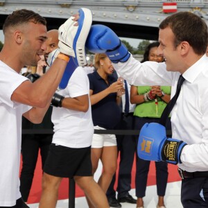 Le président de la République française Emmanuel Macron soutient la candidature de Paris pour l'organisation des Jeux olympiques de 2024 à Paris, France, le 24 juin 2017. © Jean-Paul Pelissier/Pool/Bestimage