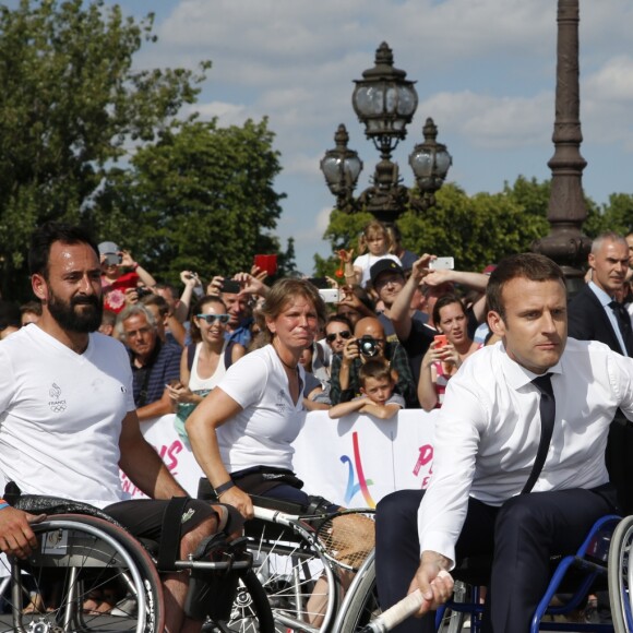 Le président de la République française Emmanuel Macron soutient la candidature de Paris pour l'organisation des Jeux olympiques de 2024 à Paris, France, le 24 juin 2017. © Jean-Paul Pelissier/Pool/Bestimage