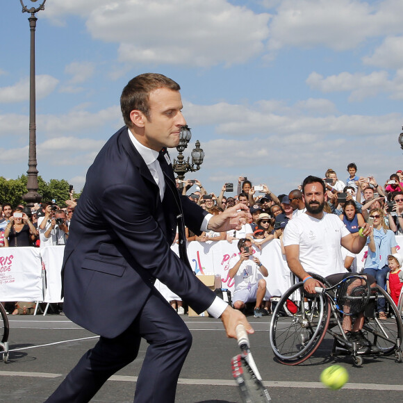 Le président de la République française Emmanuel Macron soutient la candidature de Paris pour l'organisation des Jeux olympiques de 2024 à Paris, France, le 24 juin 2017. © Jean-Paul Pelissier/Pool/Bestimage