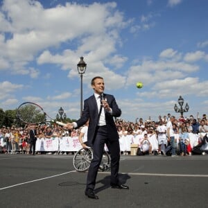 Le président de la République française Emmanuel Macron soutient la candidature de Paris pour l'organisation des Jeux olympiques de 2024 à Paris, France, le 24 juin 2017. © Jean-Paul Pelissier/Pool/Bestimage