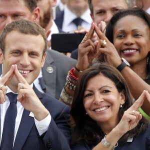 Emmanuel Macron, Anne Hidalgo, la maire de Paris et Laura Flessel-Colovic, ministre des Sports - Le président de la République française Emmanuel Macron soutient la candidature de Paris pour l'organisation des Jeux olympiques de 2024 à Paris, France, le 24 juin 2017. © Jean-Paul Pelissier/Pool/Bestimage