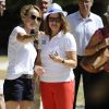 Cécile de Ménibus et Pascale de la Tour du Pin - Tournoi de pétanque "Grand Prix des Personnalités" à L'Isle-sur-la-Sorgue le 24 juin 2017 © Eric Etten / Bestimage