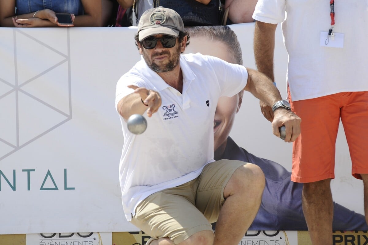 Photo Patrick Bruel lors du tournoi de pétanque "Grand Prix des