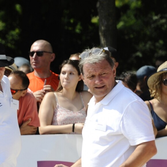 Renaud - Tournoi de pétanque "Grand Prix des Personnalités" à L'Isle-sur-la-Sorgue le 24 juin 2017 © Eric Etten / Bestimage