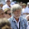 Le chanteur Renaud lors du tournoi de pétanque "Grand Prix des Personnalités" à L'Isle-sur-la-Sorgue le 24 juin 2017, dont il était le parrain. © Eric Etten / Bestimage