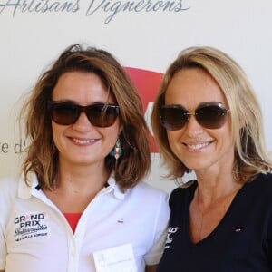 Pascale de la Tour du Pin et Cécile de Ménibus au tournoi de pétanque "Grand Prix des Personnalités" à L'Isle-sur-la-Sorgue le 24 juin 2017 © Eric Etten / Bestimage